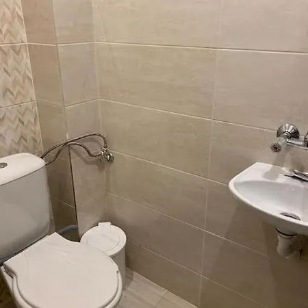 яна