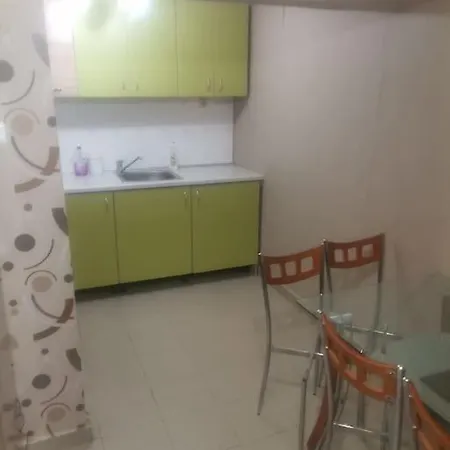 بيت للعطل яна *
